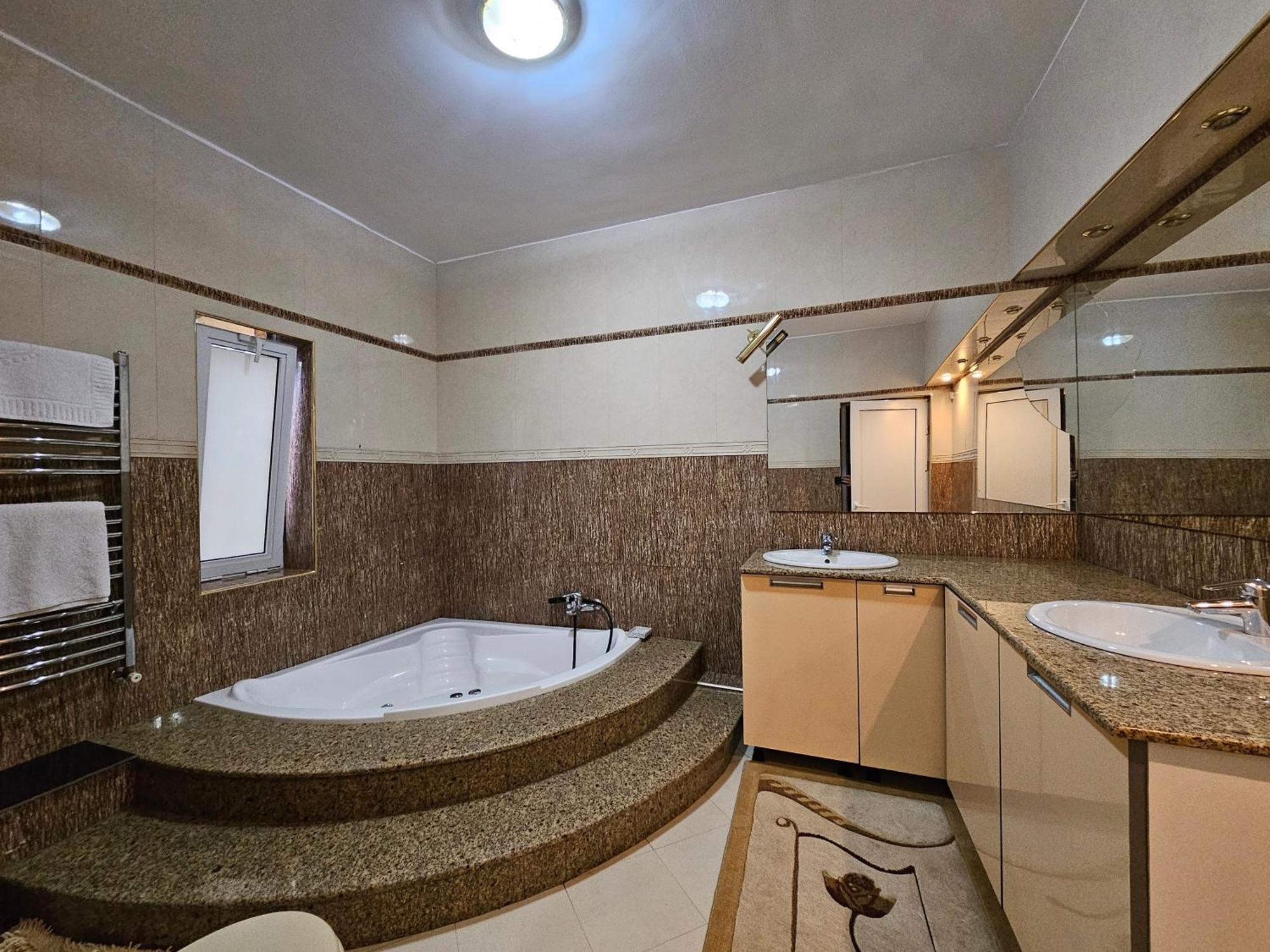 Simple Villa Rooms National Arena Self Check In Букурещ Екстериор снимка