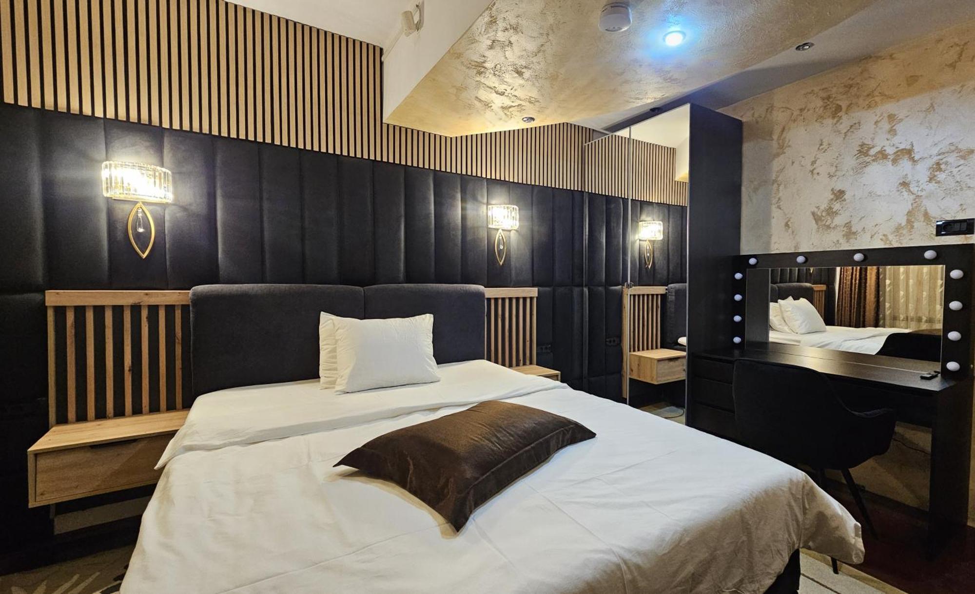 Simple Villa Rooms National Arena Self Check In Букурещ Екстериор снимка